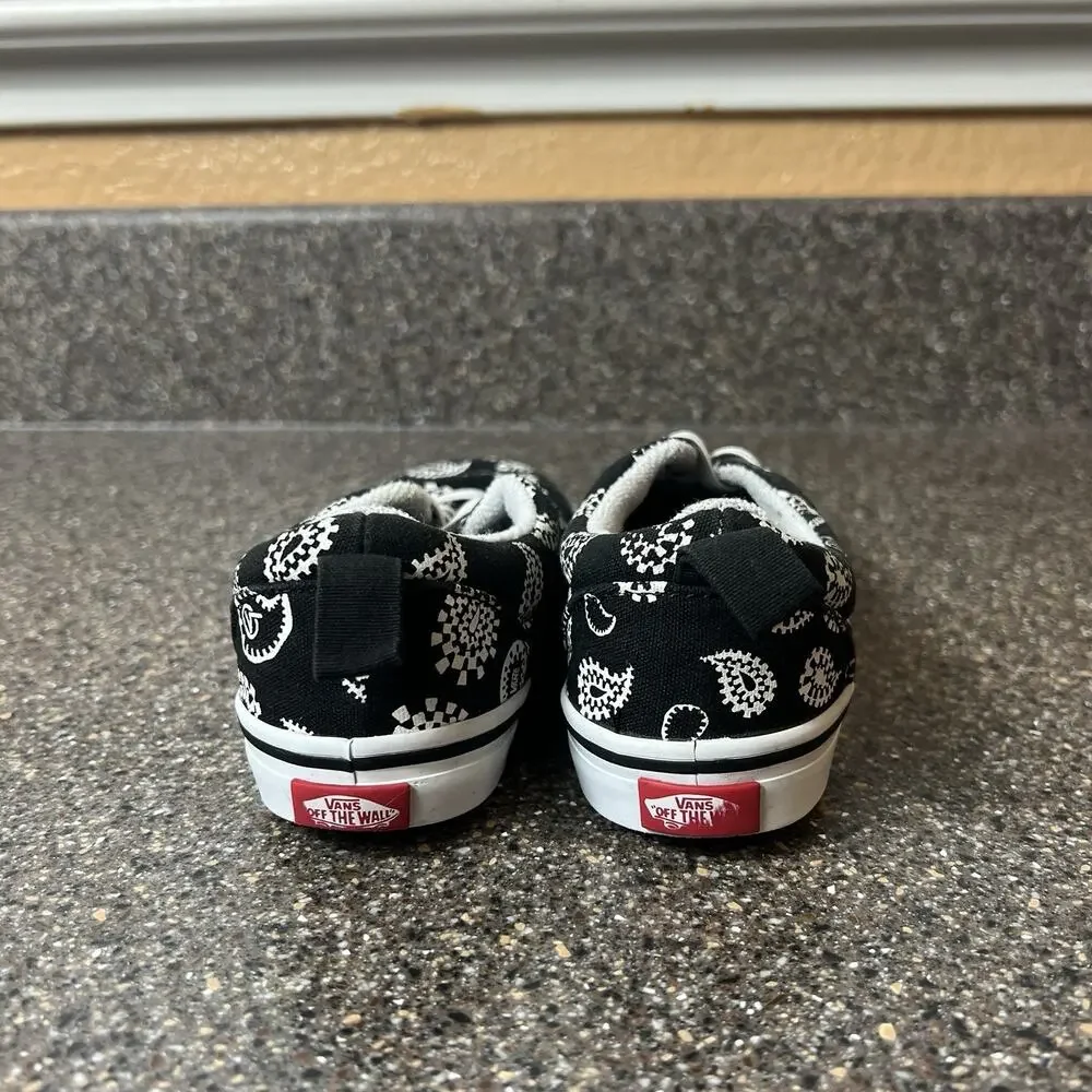 Vans New Era Paisley White/Black Slip On Little Kid Toddler Sz 10 Sneaker Canvas